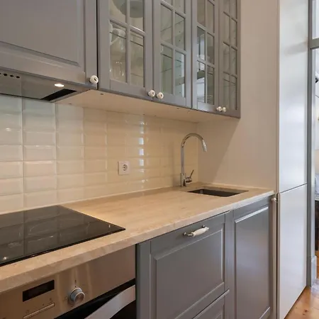 Classic & Super By Lovelystay リスボン