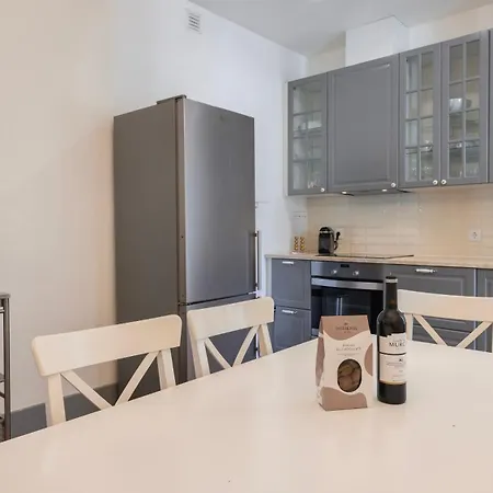 Classic & Super By Lovelystay Apartamento *