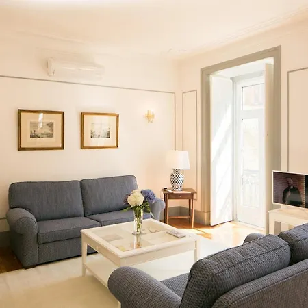 Appartamento Classic & Super By Lovelystay