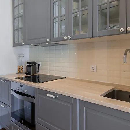 Classic & Super By Lovelystay *