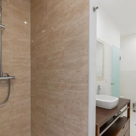 Classic & Super By Lovelystay Apartment Lisbon