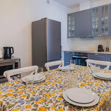 Appartement Classic & Super By Lovelystay *