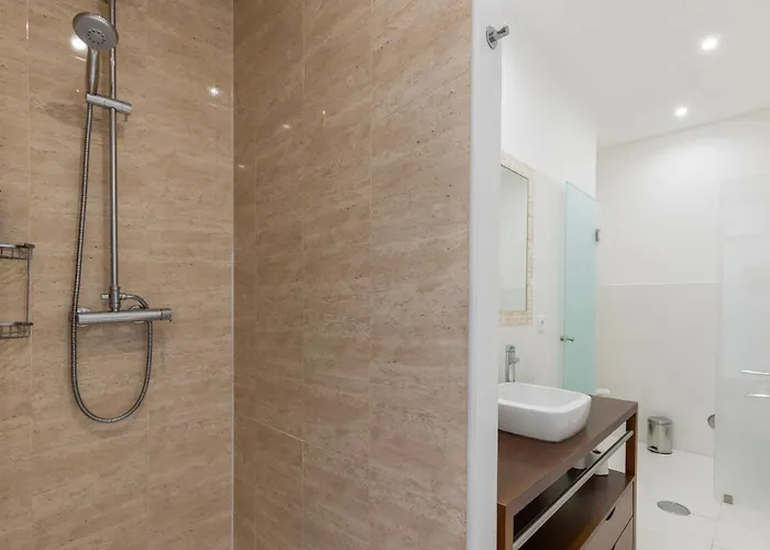 Classic & Super By Lovelystay شقة Lisboa